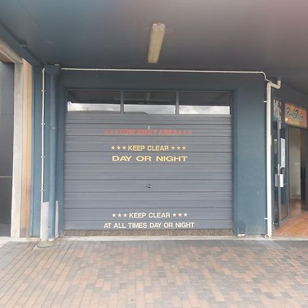 Large Luxury Apartment Located Right In Town Lac Lac Taupo Extérieur photo